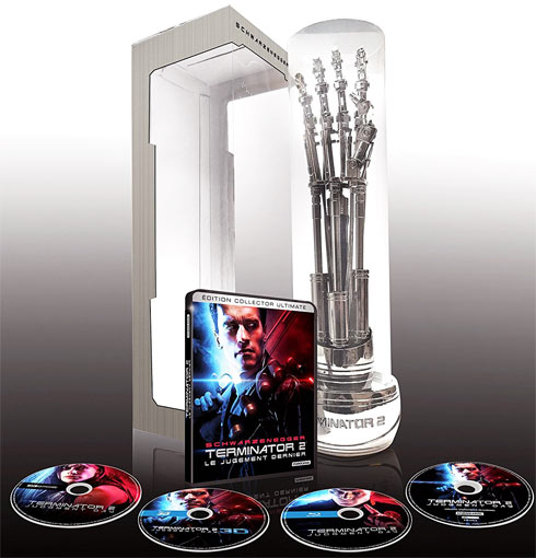 Coffret-collector-Blu-ray-3D-main-endo-squelette-main-T800